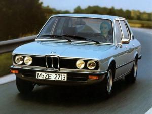 BMW 520 Sedan 1976 года